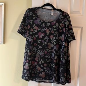 Lularoe shirt